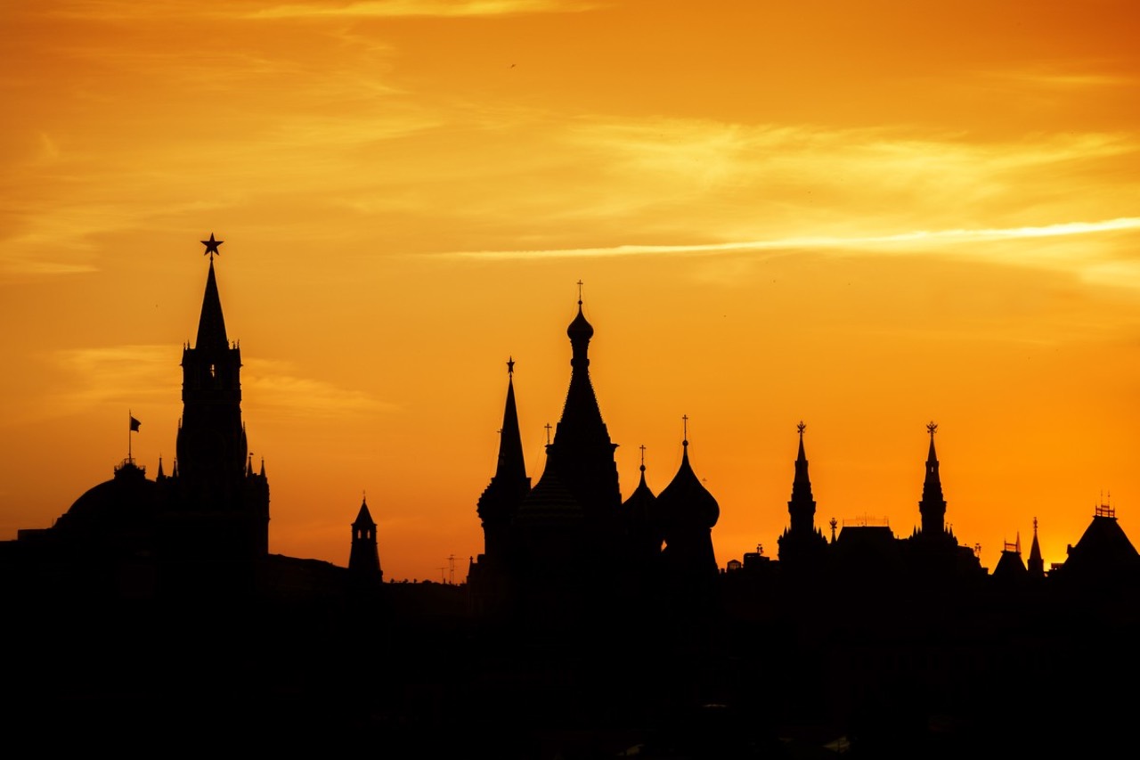 Москва — обязательно к просмотру (на легковом авто с гидом-водителем)