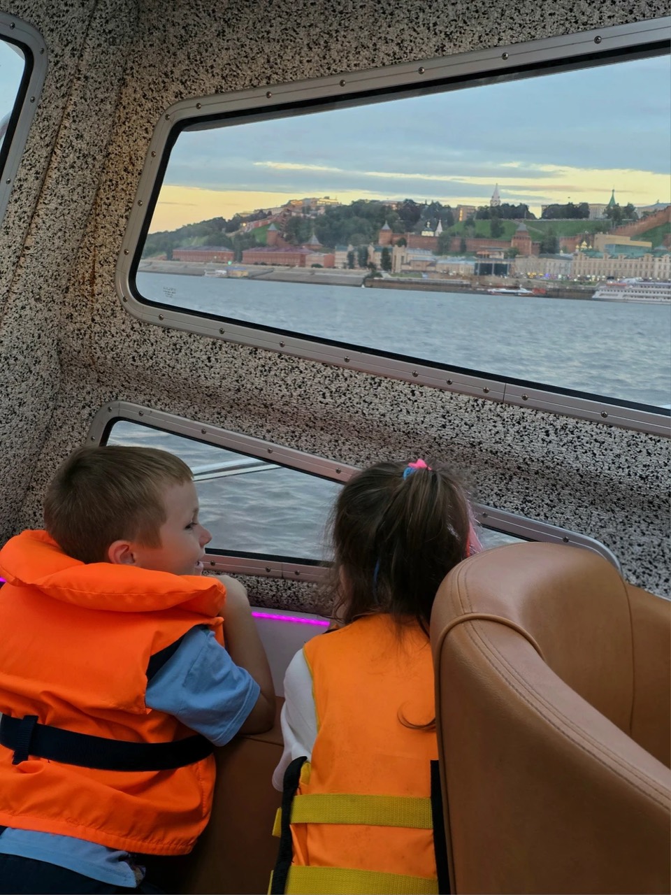 Нижний Новгород на большом катере: мосты, набережные, панорамы — Нижний Новгород